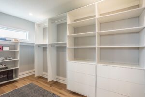 custom-cabinets-and-closets-clive-iowa-26