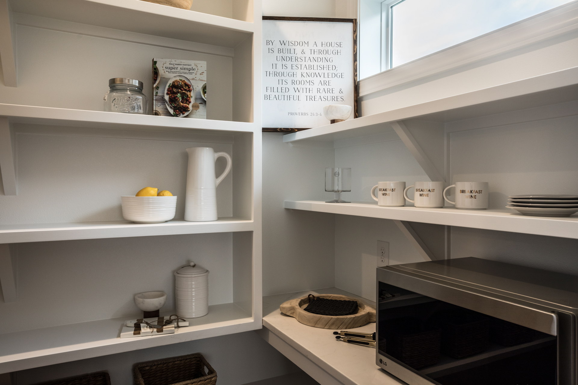 Mother’s Day Upgrade: Custom Kitchen and Closet Ideas She’ll Actually ...