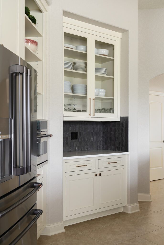 cumming des moines kitchen cabinets